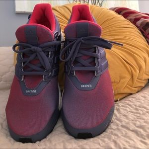 Adidas women’s supernova running shoes size 10